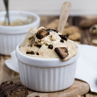 Protein Erdnussbutter Nicecream
