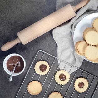 Doppeldecker-Kekse: Schoko-Haselnuss Rezept mit Proteinen