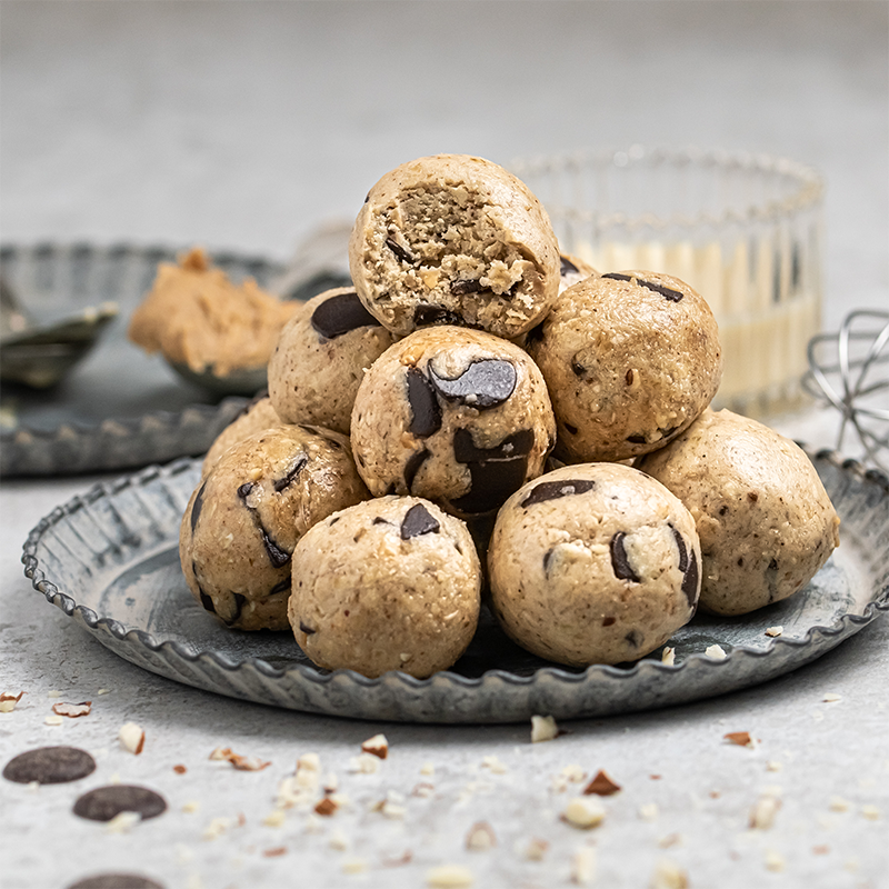Protein Cookie-Caramel Dough Balls