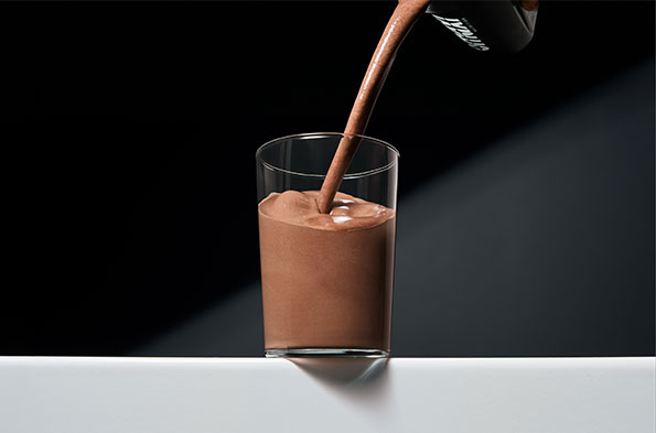 maxinutrition-creamy-protein-shake-chocolate-zubereitung