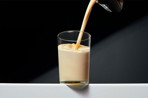 maxinutrition-creamy-protein-shake-vanilla-zubereitung
