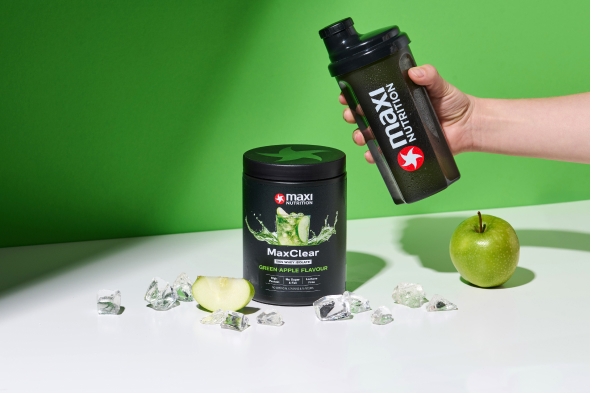 maxinutrition-maxclear-clear-whey-isolate-green-apple-getraenk-shaker