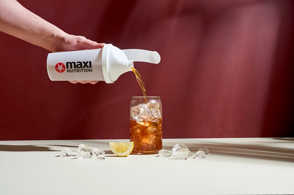 maxinutrition-maxclear-cola-30g-mood-mit-shaker-und-glas