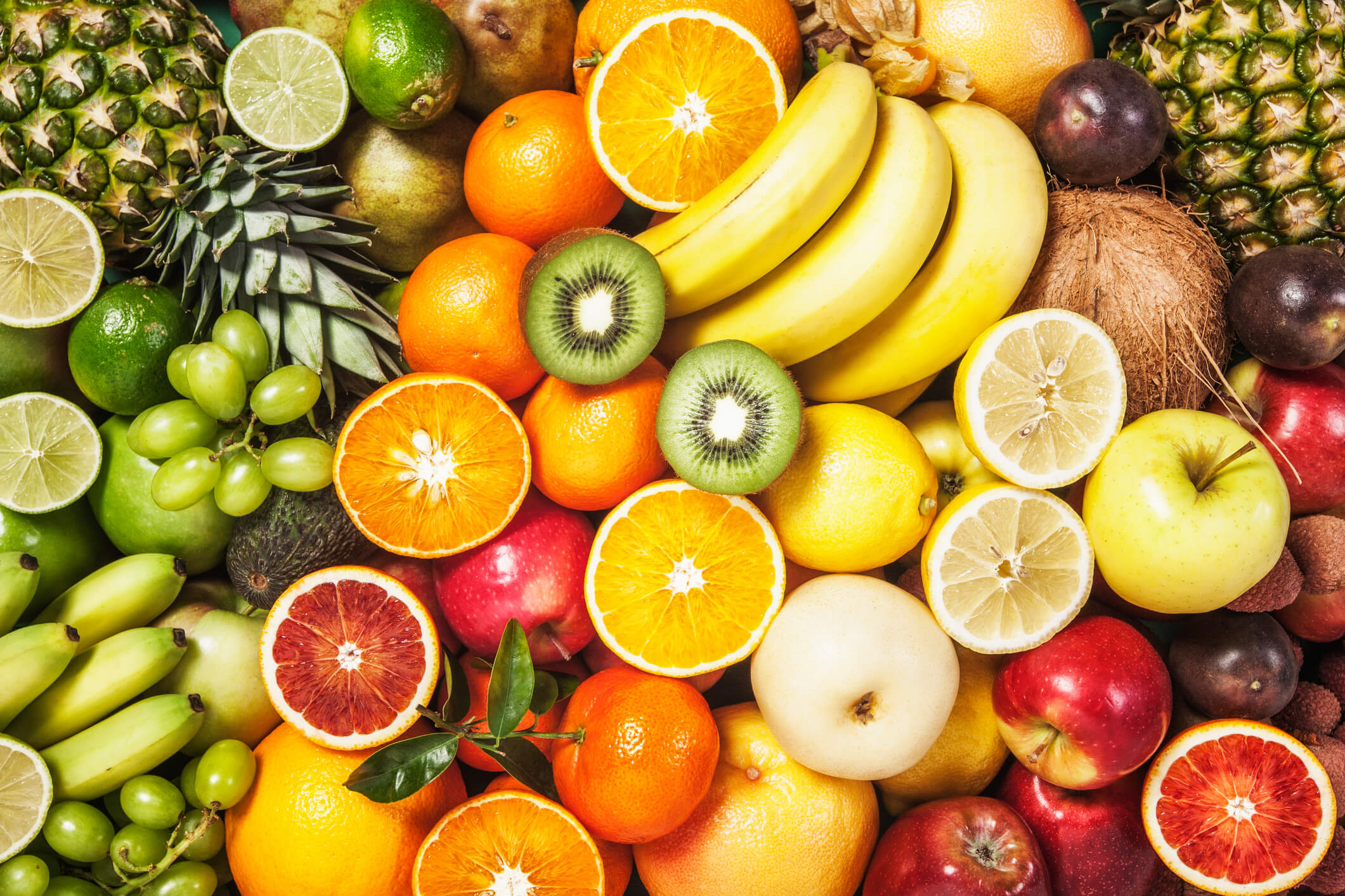 maxinutrition_vegane_ernährung__so_startest_du_ein_pflanzliches_leben_gemischtes_obst